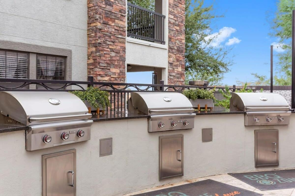 Cozysuites Glendale By The Stadium With Pool 02 Exterior foto